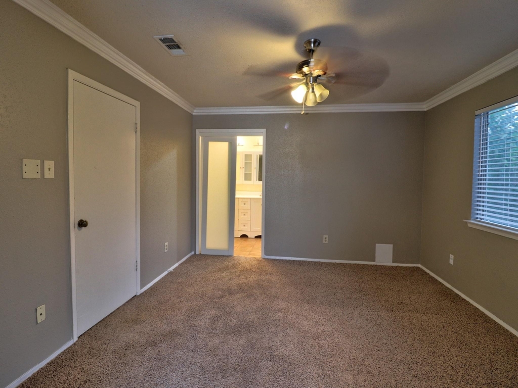 9203 Danforth Way - Photo 13