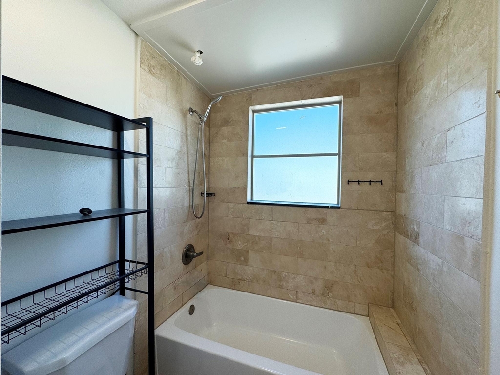 1509 Holman Street - Photo 6