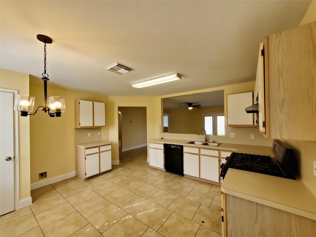 1413 Bridle Path Path - Photo 9