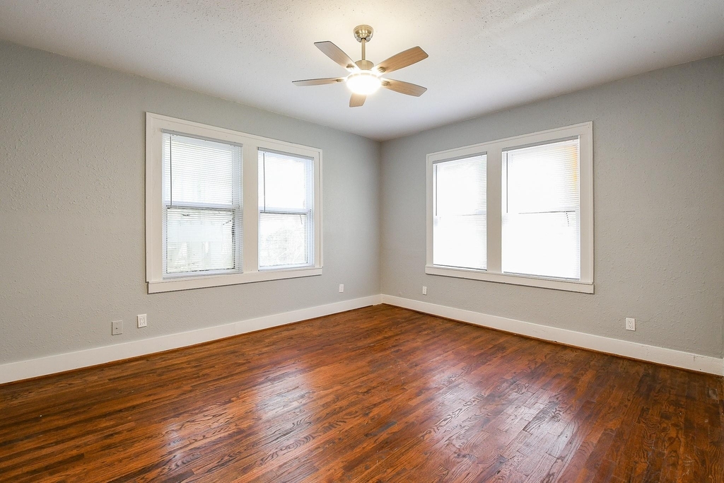 3015 Isabella Street - Photo 22