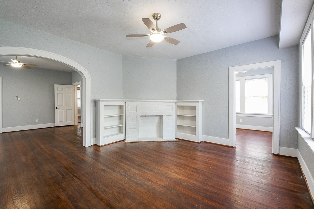 3015 Isabella Street - Photo 1