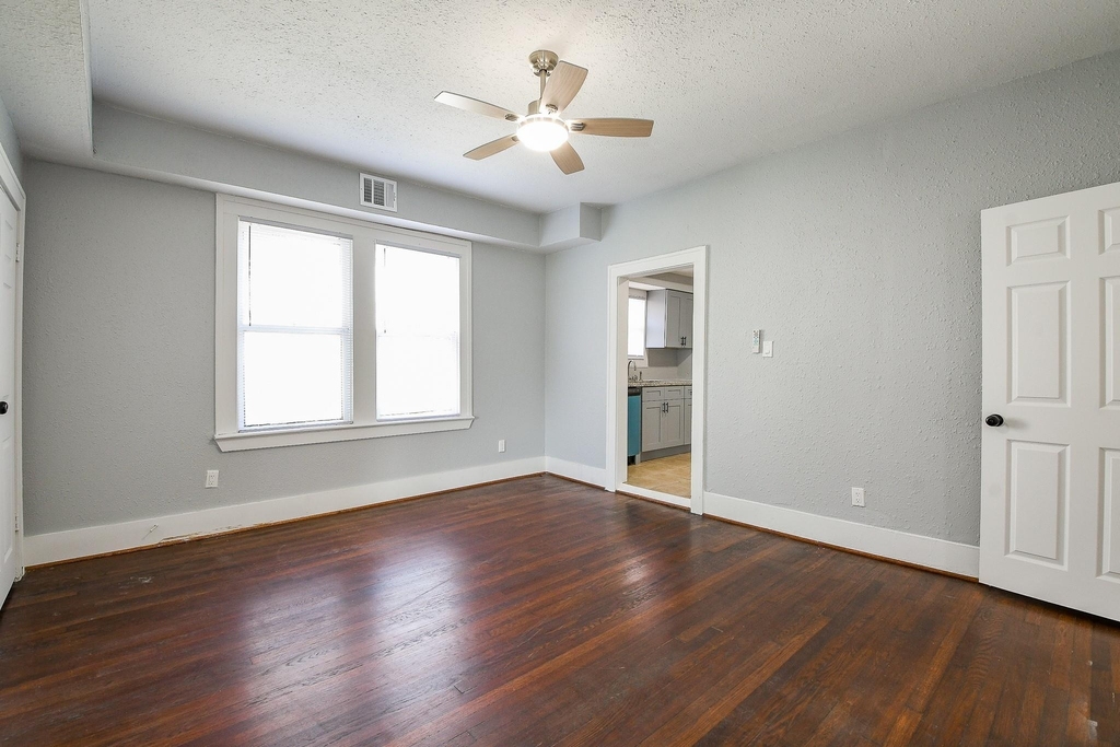 3015 Isabella Street - Photo 9