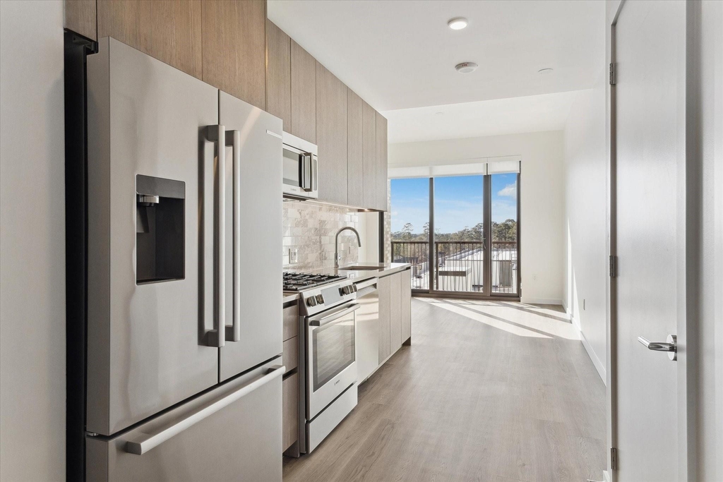 1 Riva Row - Photo 0