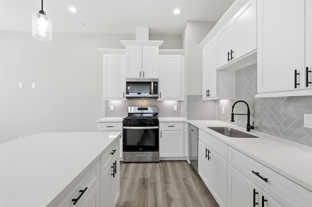 9 Wellford Street - Photo 0