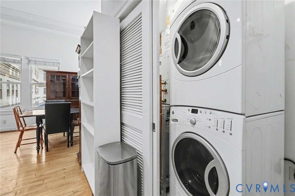 230 N 6th Street - Photo 12