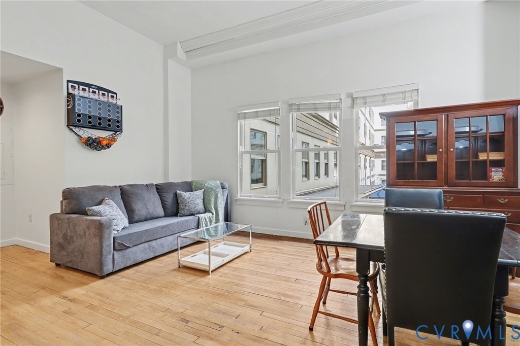 230 N 6th Street - Photo 2