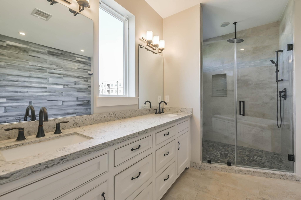 2422 Hadley Street - Photo 35