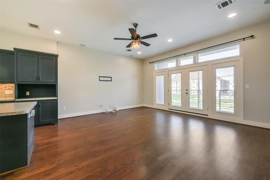 2422 Hadley Street - Photo 21