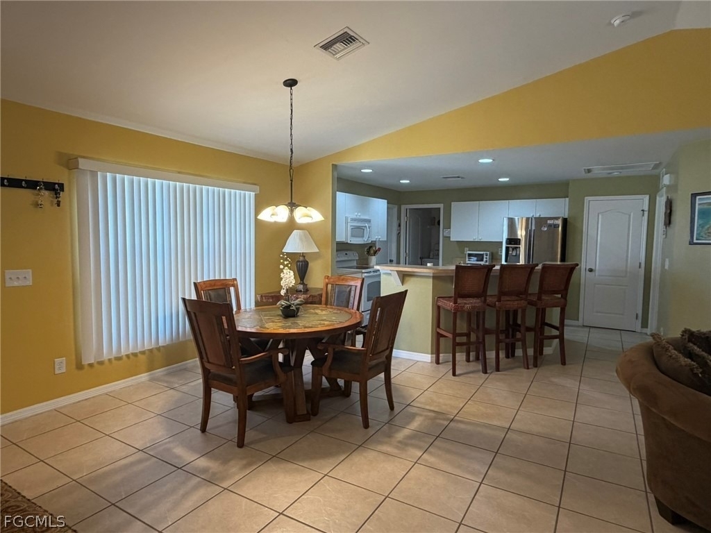 3732 Ne 12th Place - Photo 12
