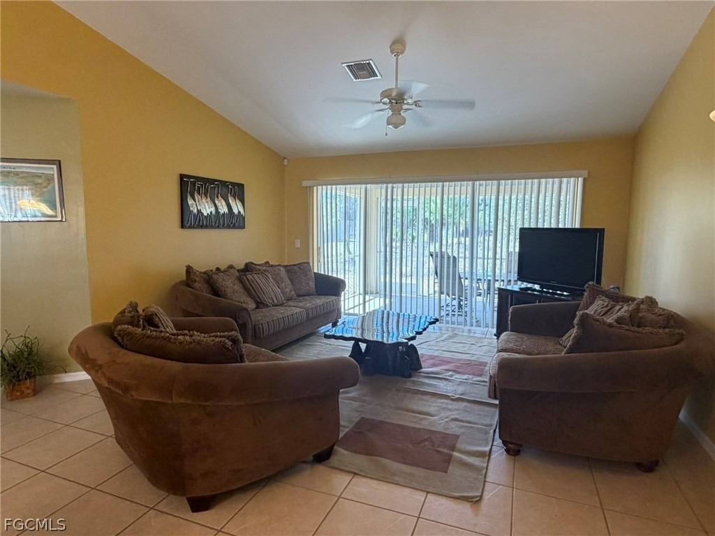 3732 Ne 12th Place - Photo 15