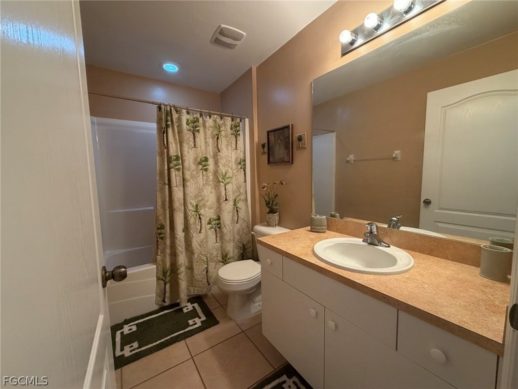 3732 Ne 12th Place - Photo 35