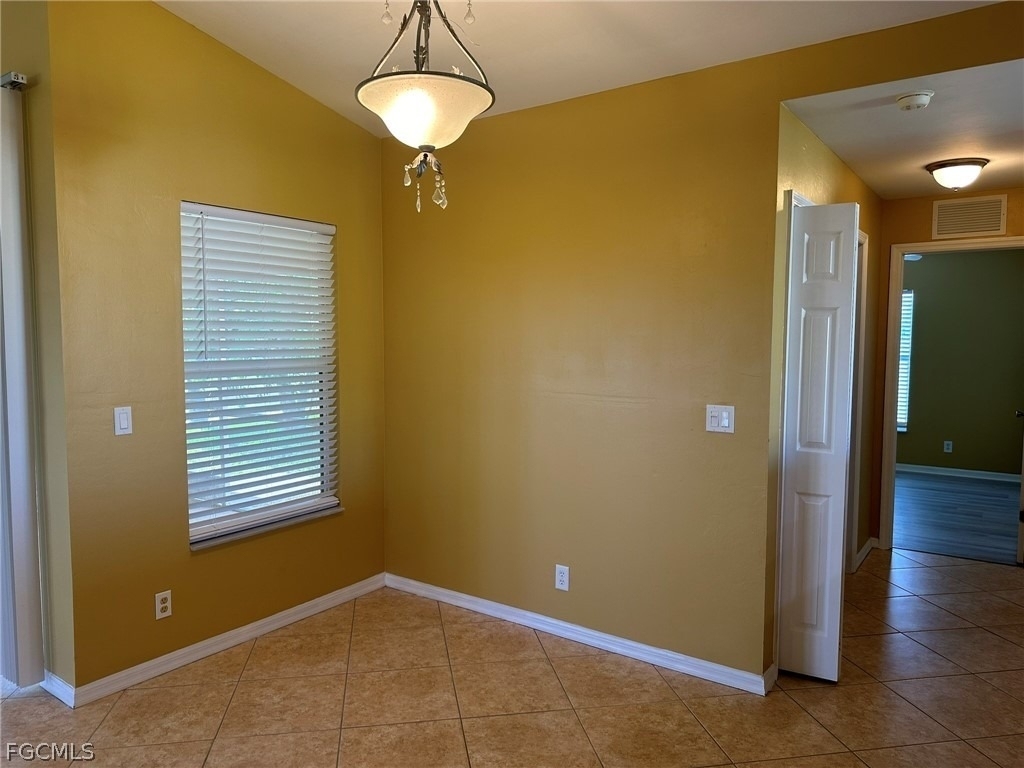1915 Sw 13th Street - Photo 8