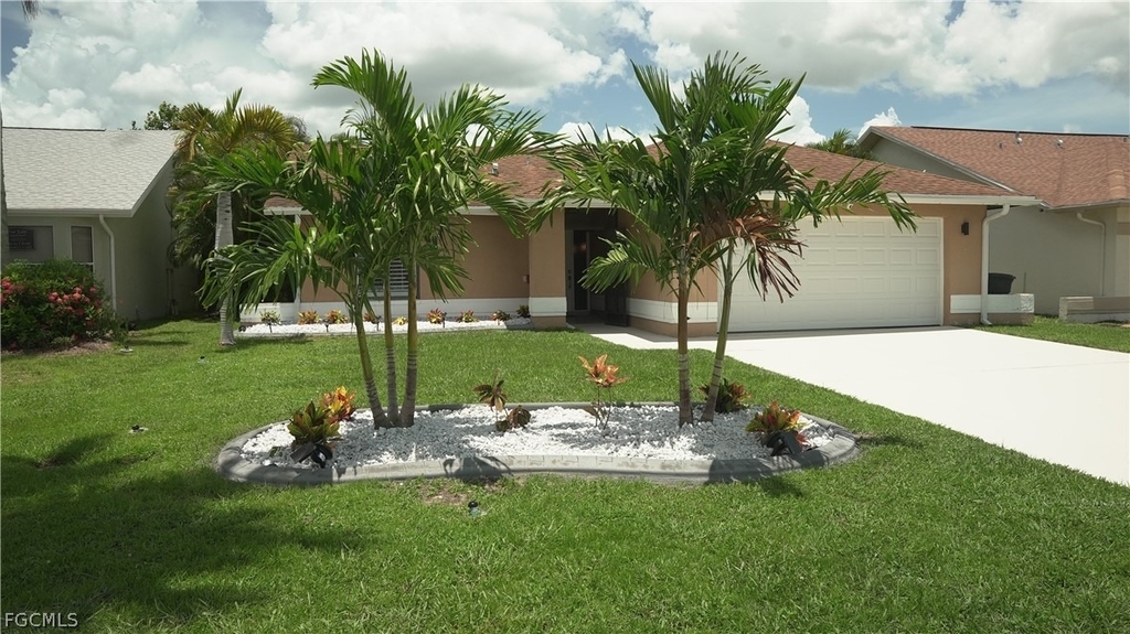 13226 Winsford Lane - Photo 2