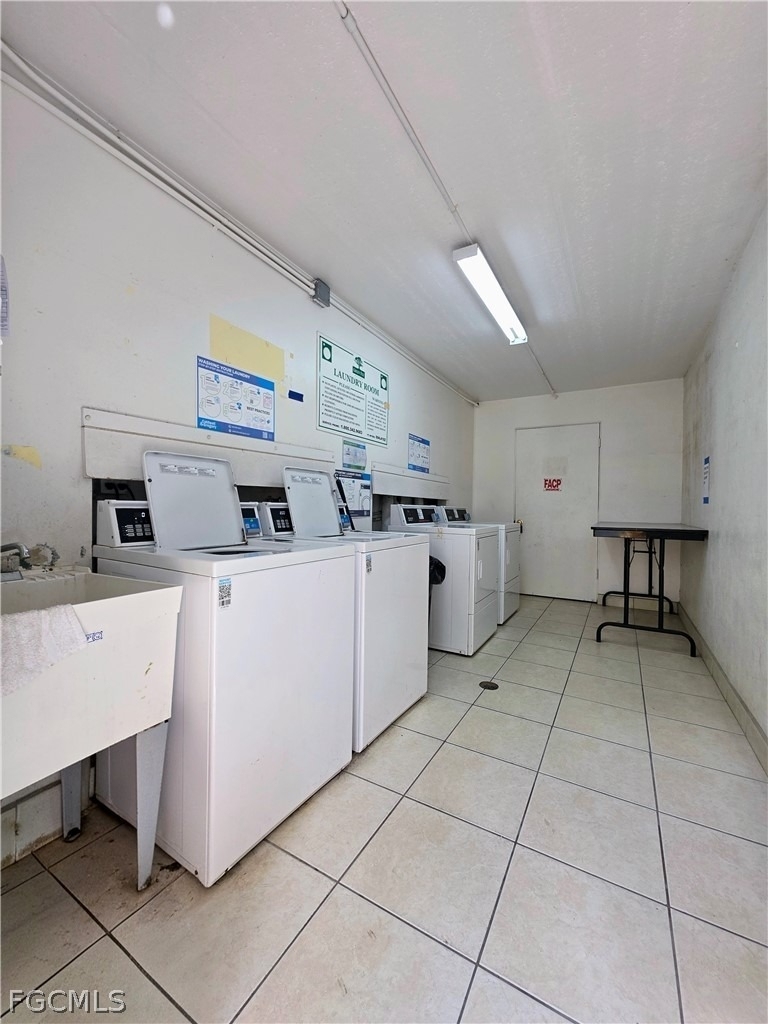 1830 Maravilla Avenue - Photo 20