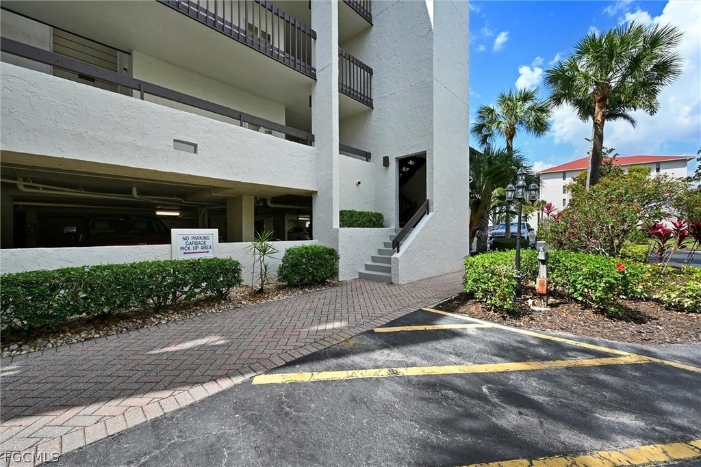 4821 S Landings Drive - Photo 32