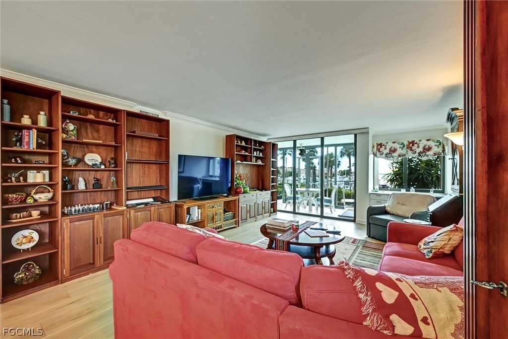 4821 S Landings Drive - Photo 14