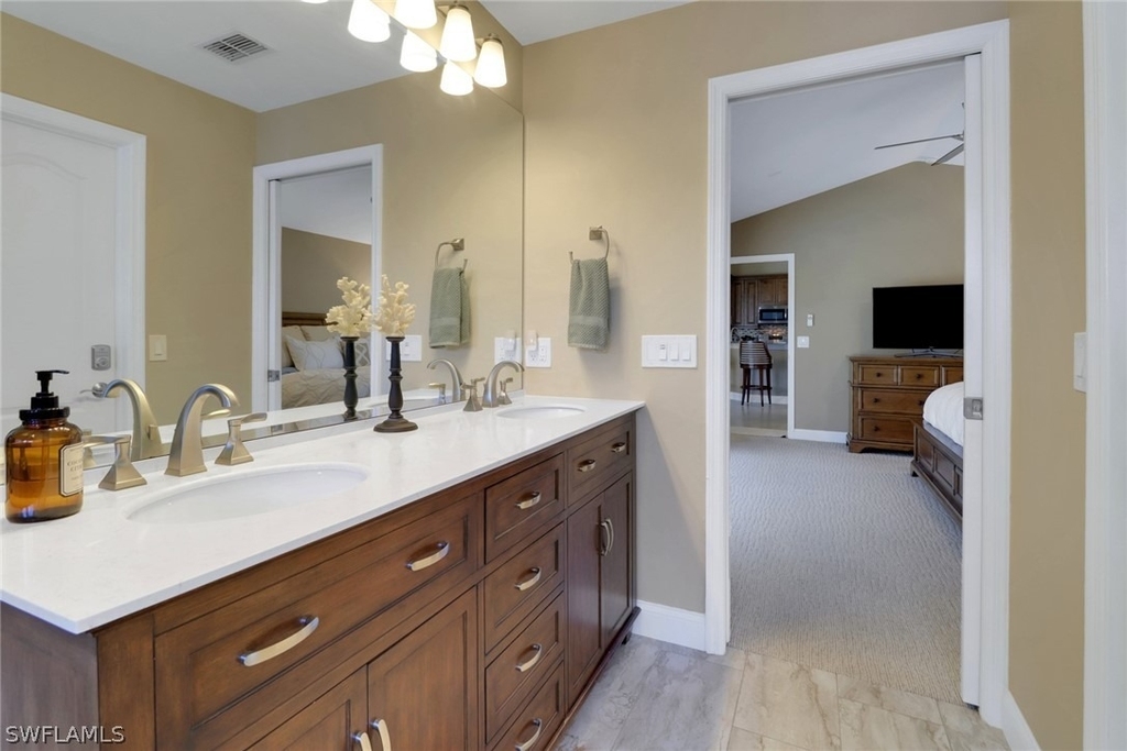 1466 Vintage Lane - Photo 13