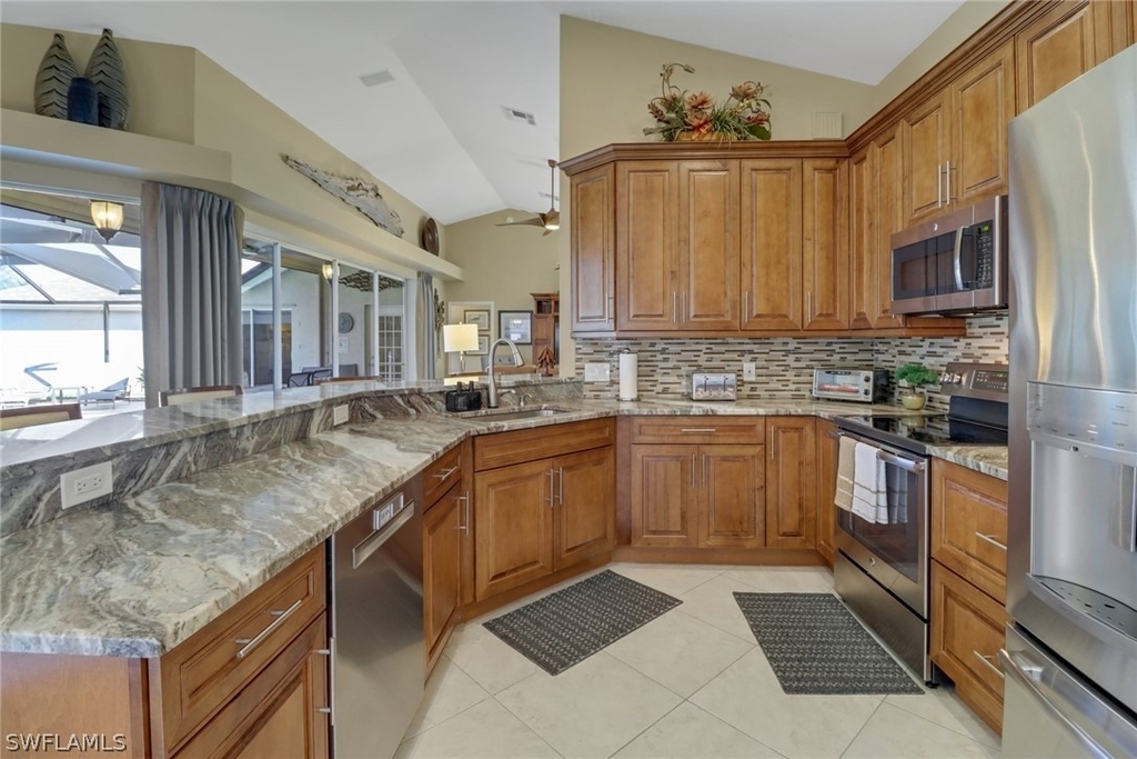 1466 Vintage Lane - Photo 5