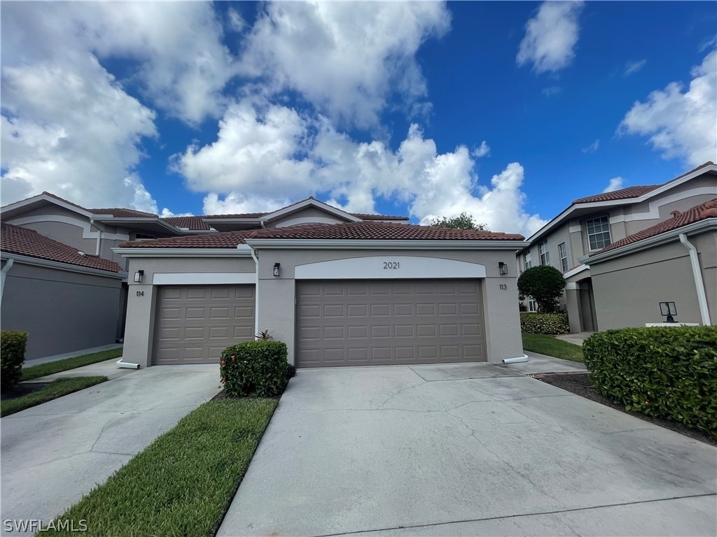 2021 Crestview Way - Photo 0