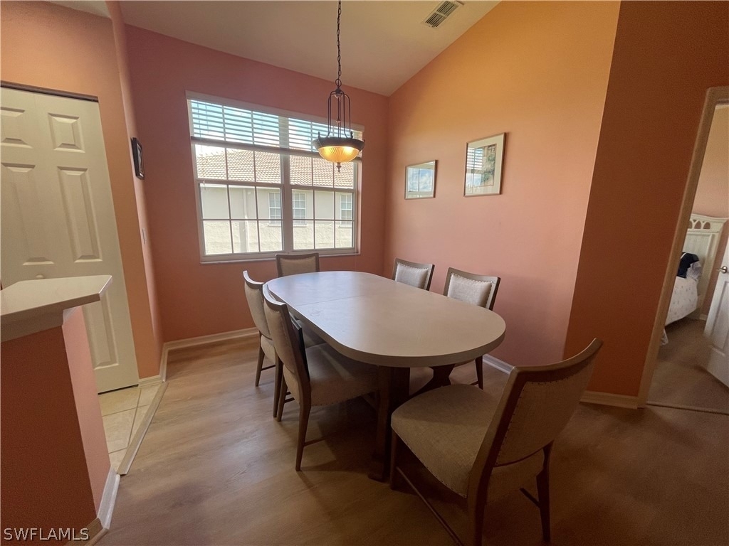 2021 Crestview Way - Photo 5
