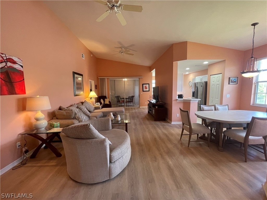 2021 Crestview Way - Photo 2