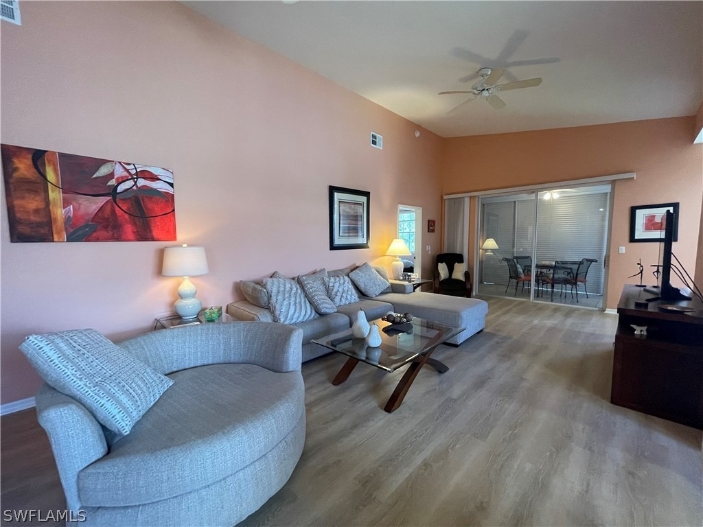 2021 Crestview Way - Photo 3