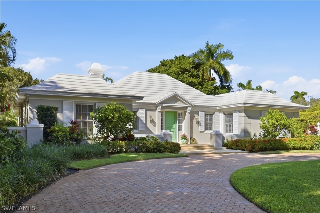 2700 Lantern Lane - Photo 1