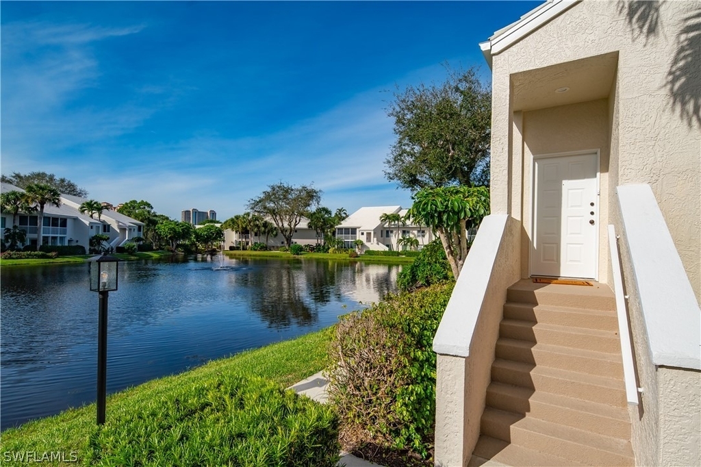 784 Willowbrook Drive - Photo 18