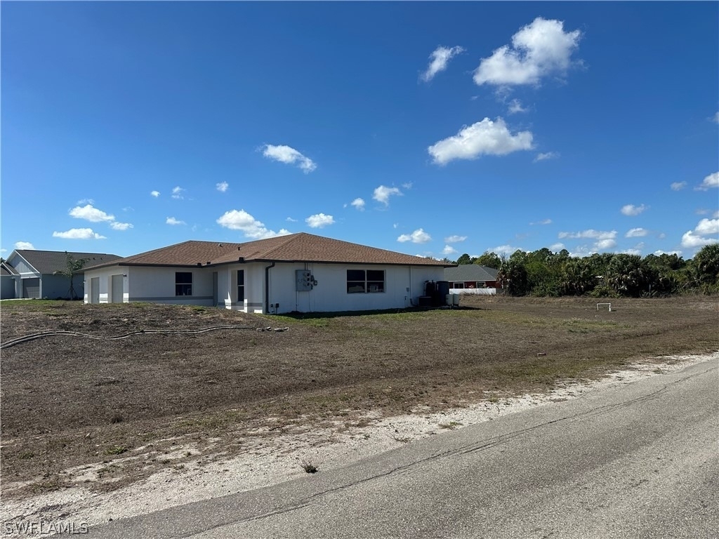 3965 20th Street W - Photo 2