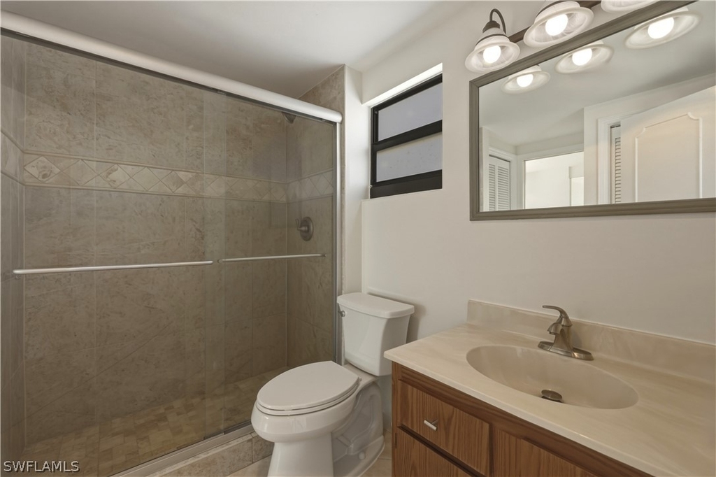 801 River Point Drive - Photo 20