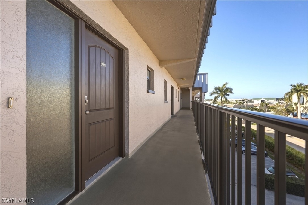 801 River Point Drive - Photo 1