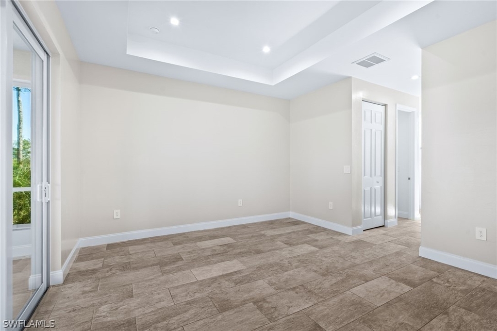 2708 20th Street W - Photo 9