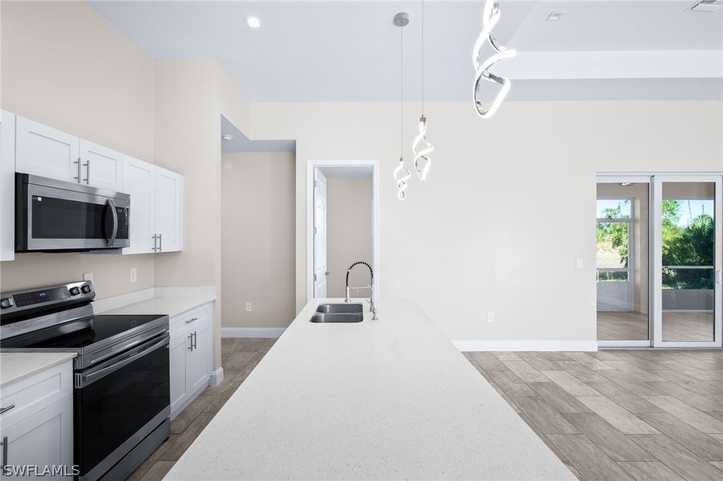 2708 20th Street W - Photo 5