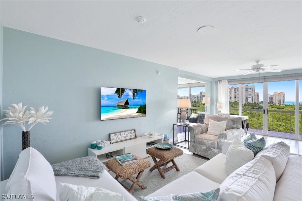 5501 Heron Point Drive - Photo 2