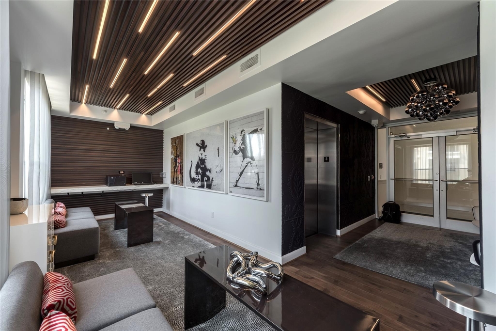 306 Mcgowen Street - Photo 13