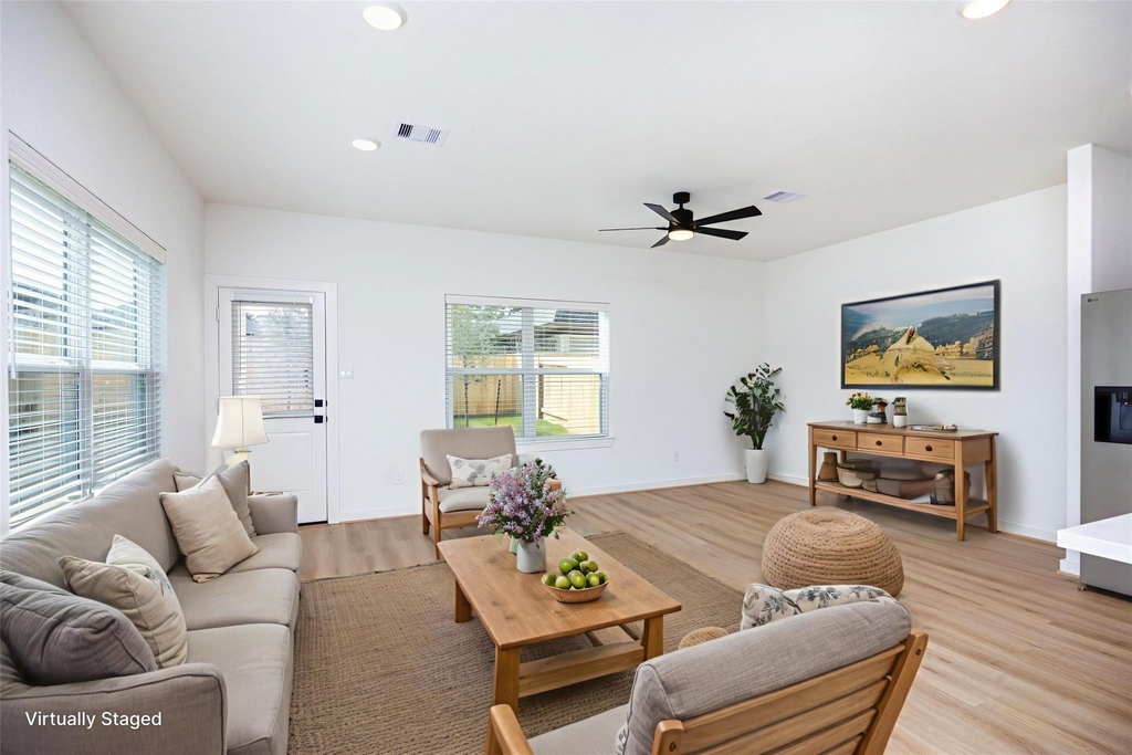 2007 Longmire Villas Court - Photo 3