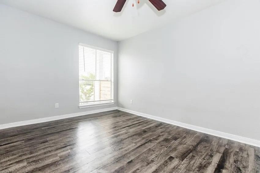 4400 Memorial Drive - Photo 3