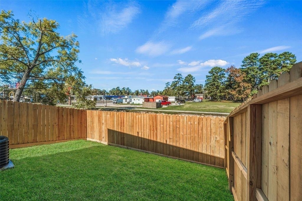 714 West Dallas Street - Photo 17