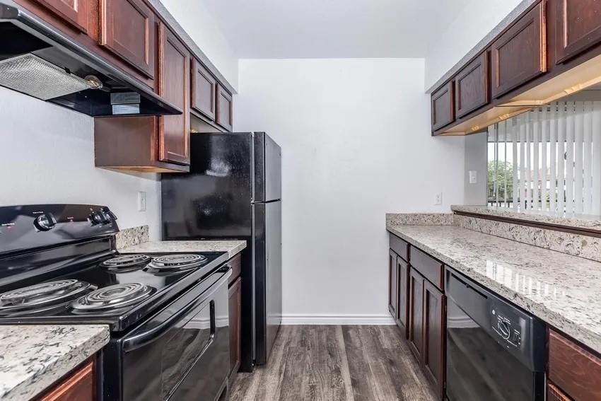 4400 Memorial Drive - Photo 3