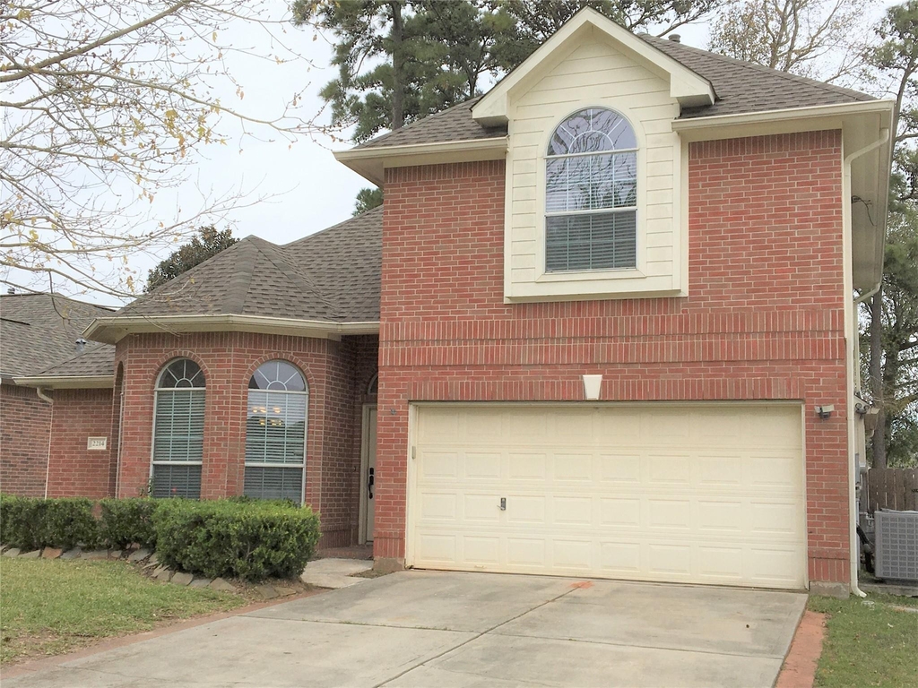 2214 Valley View Crossing - Photo 0