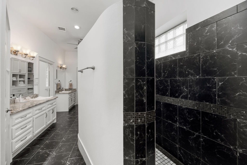 1210 Parkerhaven Court - Photo 33