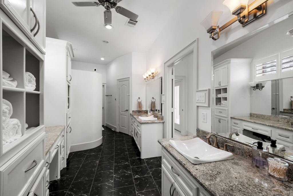 1210 Parkerhaven Court - Photo 31