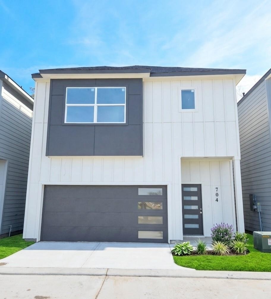 704 Savonna - Photo 0