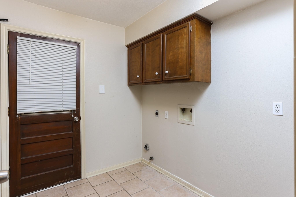 1226 Ferndale Drive - Photo 14