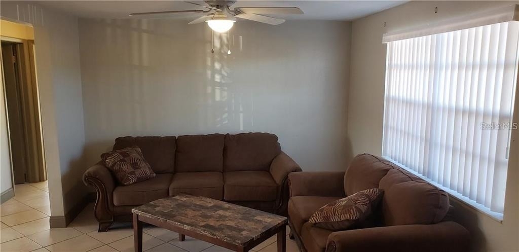 3445 Wiltshire Drive - Photo 2