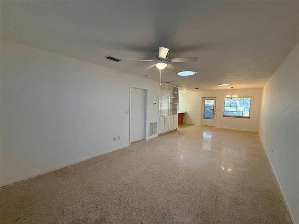 135 W Minnesota Avenue - Photo 8