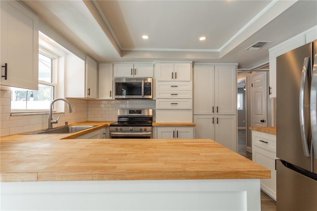 2021 Valley Drive - Photo 12
