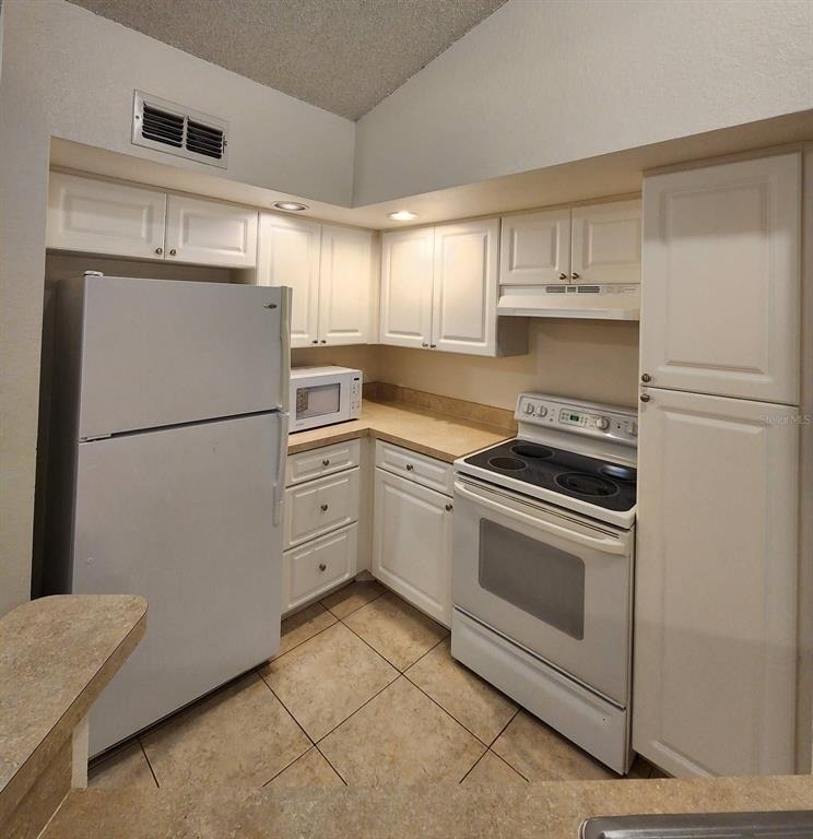 5737 Gatlin Avenue - Photo 9