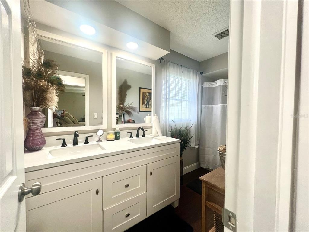 945 Chevy Chase Street - Photo 15