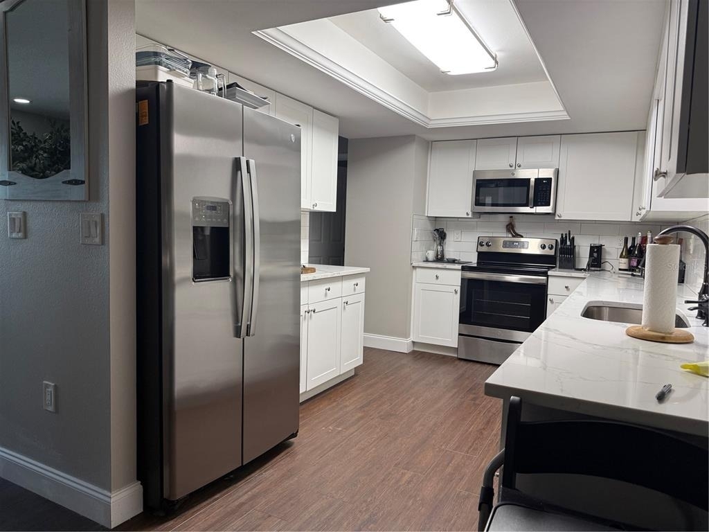 945 Chevy Chase Street - Photo 3